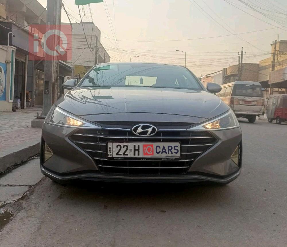 هيونداي النترا